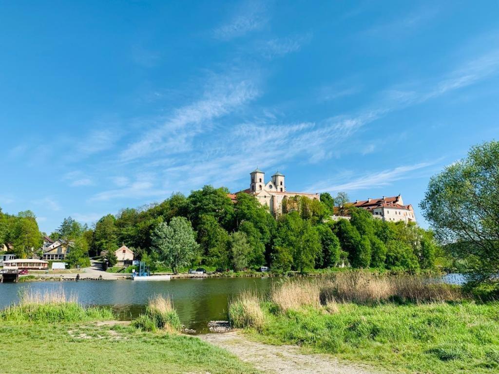 Pokoje W Starej Karczmie Liszki Exterior foto